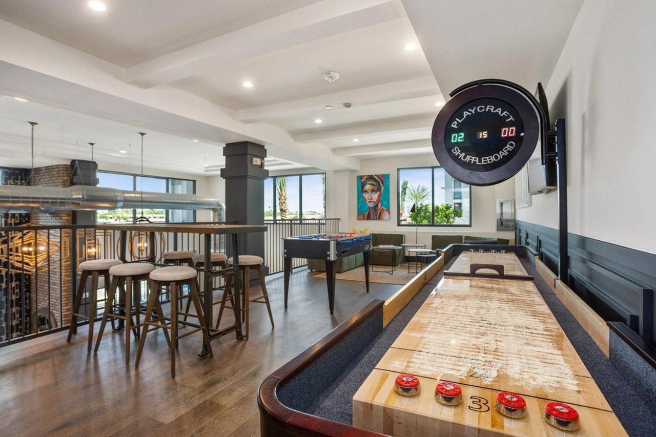 Apartemen Luxurious Poolside Oasis Heart Of Midtown! Phoenix
